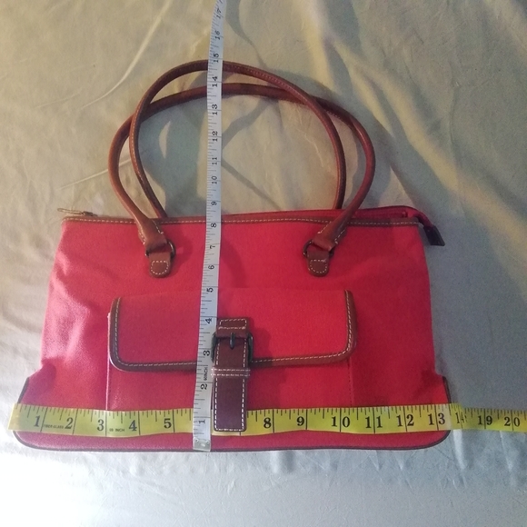 Eddie Bauer red canvas with brown leather bag - Picture 6 of 11